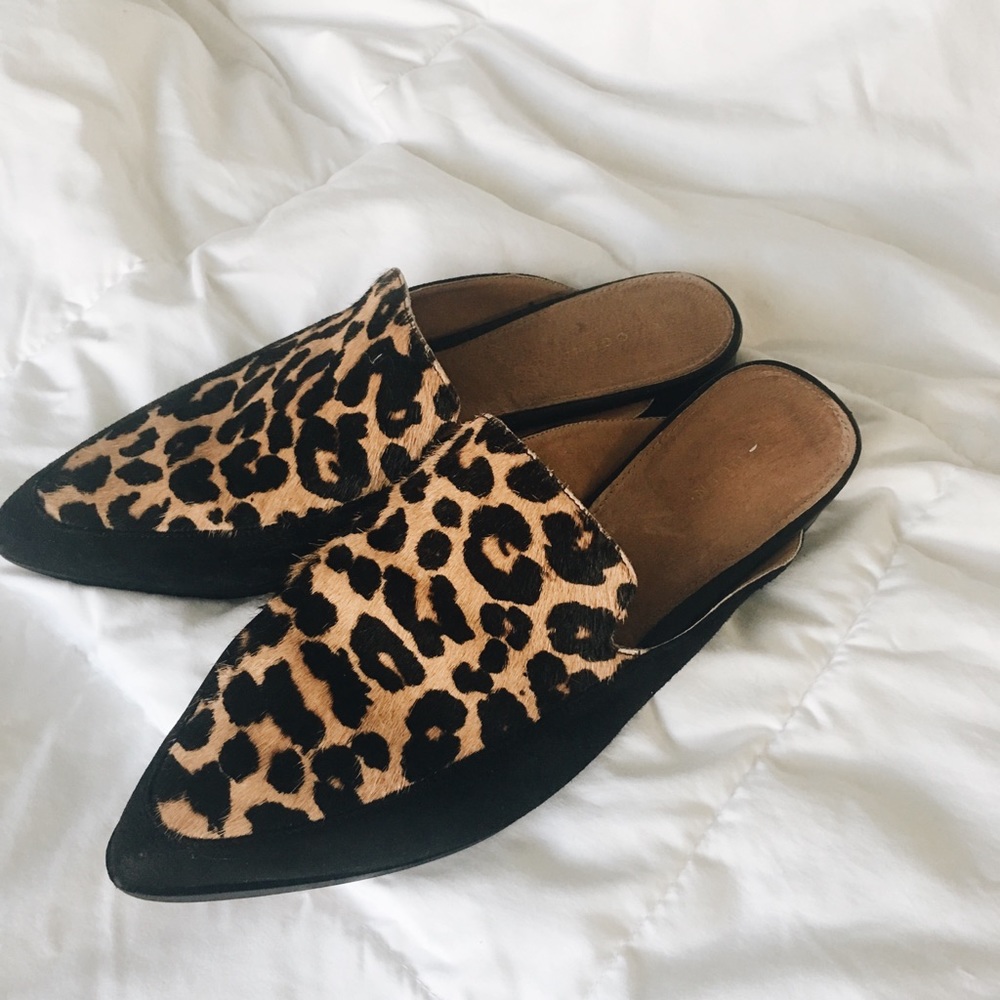 Leapord flats
